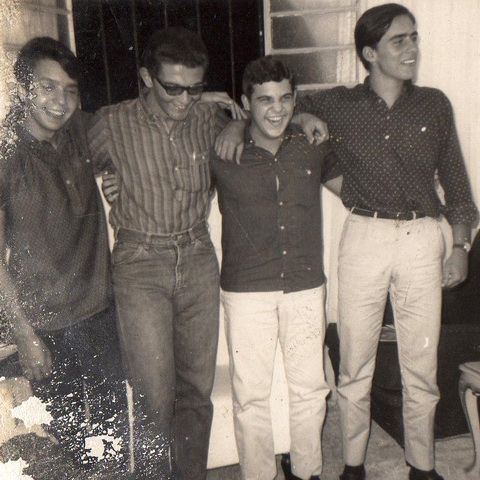 foto dos componentes do conjunto Silver Strings em 1963